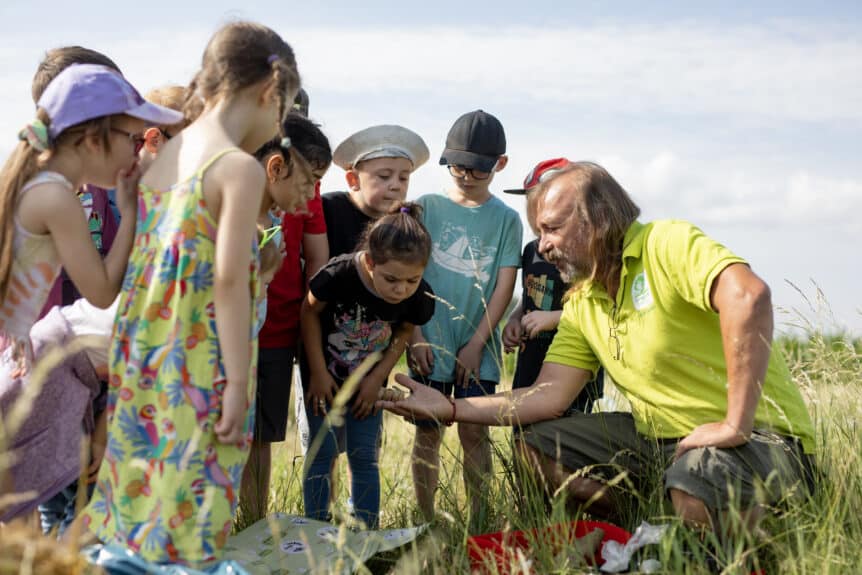 Childcare in the meadow orchards of VR Bank Rhein-Neckar,©VR Bank Rhein-Neckar / Alexander Grüber